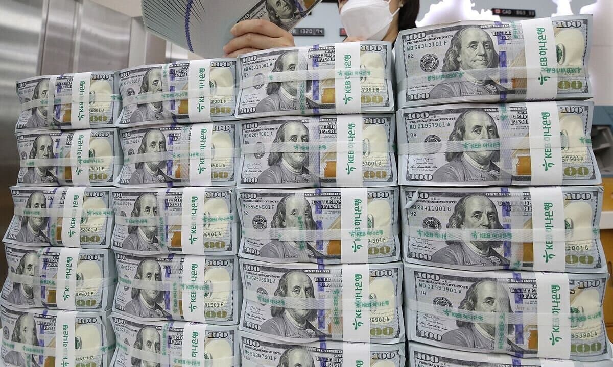 قیمت دلار در بازار آزاد امروز چهارشنبه ۱۰ تیر ۱۴۰۵ +جدول