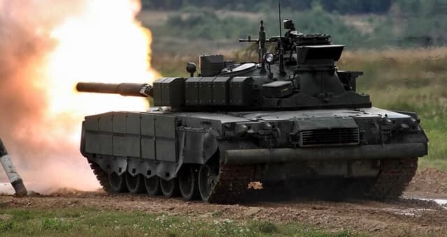 پیچیده‌ترین و پرهزینه‌ترین تانک روسیه با پیکربندی زرهی جدید رونمایی شد؛ T-80 چقدر توانمند است؟