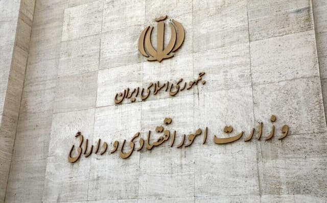 سکوت وزارت اقتصاد در برابر انتصاب حساس بیمهای