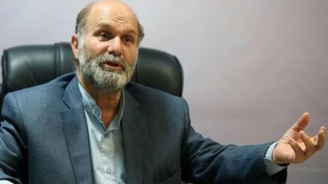 بعد از ۴۷سال منافعشان قطع شده، حق دارند به پزشکیان توهین کنند!