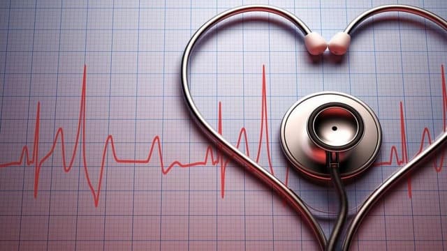 این بیماری‌ها عامل تپش قلب در هنگام استراحت هستند