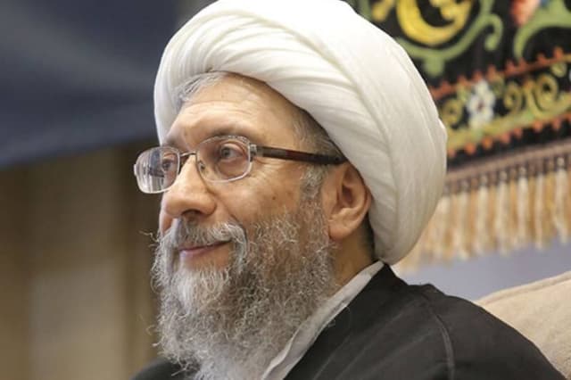 رئیس مجمع تشخیص: دخالت بیگانگان تنها عامل ناامنی منطقه است/ ایران متعهد به ایجاد امنیت، صلح و توسعه در منطقه است