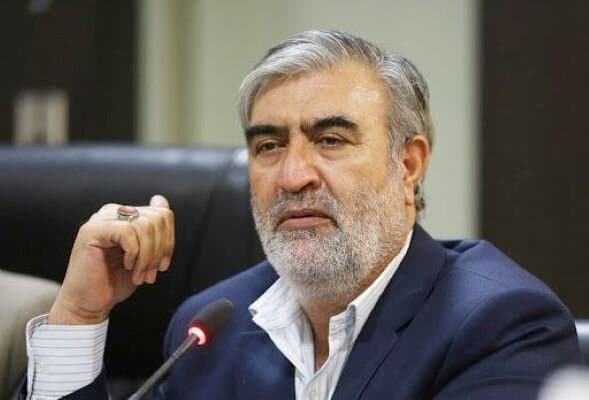 رئیس کمیسیون امنیت ملی: دشمن قصد حمله زمینی از مسیرهای غرب کشور، خارک و قشم را داشت/ یگان‌های نظامی حمله زمینی را در نطفه خفه کردند