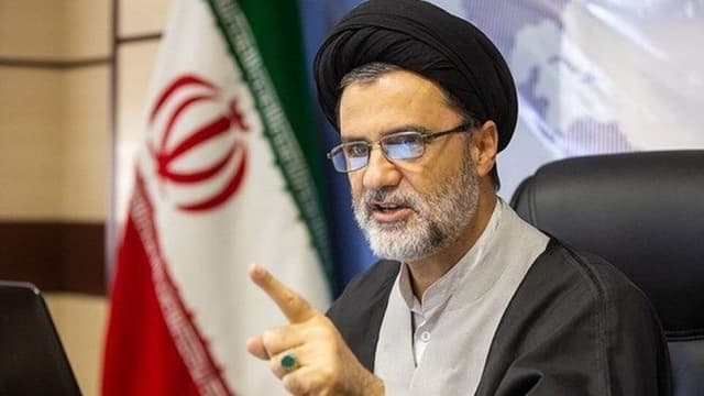 دستور عجیب نبویان به قالیباف؛ اصحاب توافق ذلت‌بار برجام را از تیم مذاکره بیرون کند