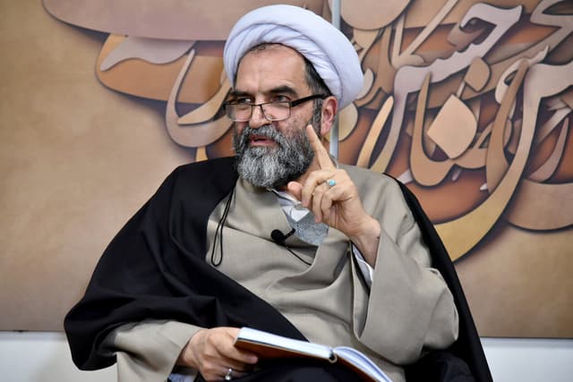 تفسیر سروش‌محلاتی از پیام واقعه کربلا؛ وقتی این جهالت بین مردم وجود داشته باشد، حکومت در دست امثال یزید و معاویه باقی می‌ماند