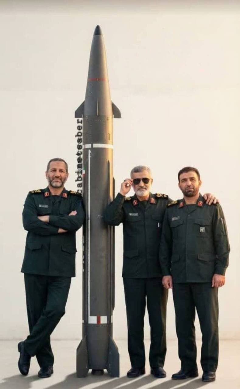 سرداران شهید متخصصان درمان پدوفیل‌ها/ طعنه توئیتری به ترامپ و جزیره اپستین
