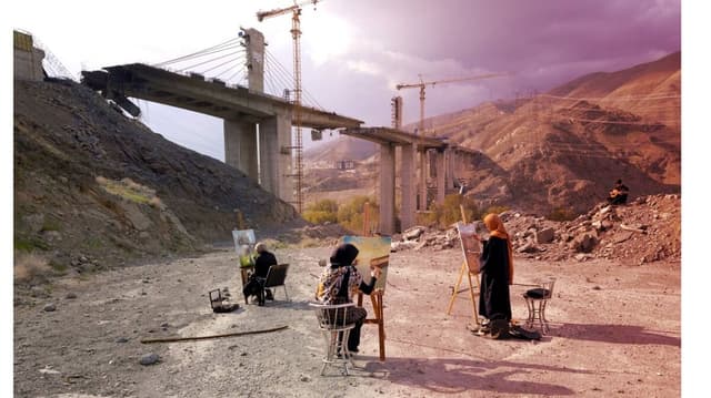 بررسی آثار باقی‌مانده از جنگ با رویکردی متفاوت