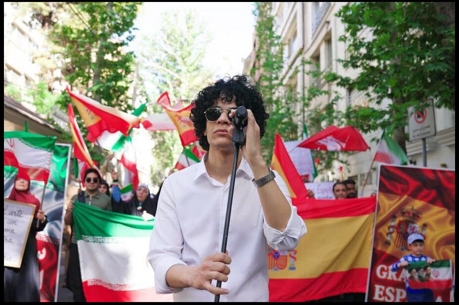 تماشای یک کنسرت اسپانیایی در تهران؛ ممنون که سکوت نکردی!