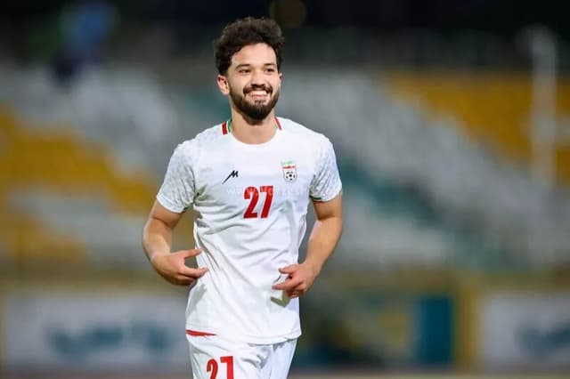 پشت پرده اتفاقات عجیب برای قرمز شدن ایری؛ بی‌اعتنایی استقلال و هایجک پرسپولیس