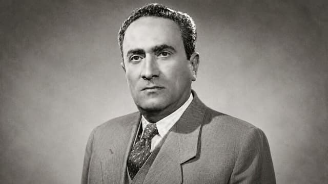 داستان مردی که برای سینما هزینه داد و سر آخر در قامت کارمند دولت به خاک سپرده شد