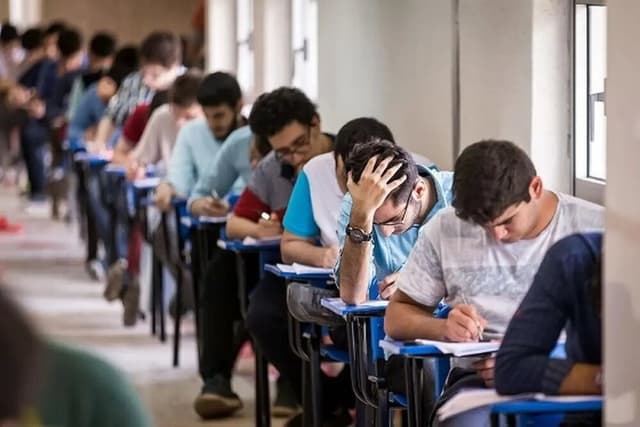 قفل ذهن چیست و چرا اتفاق می‌افتد؟