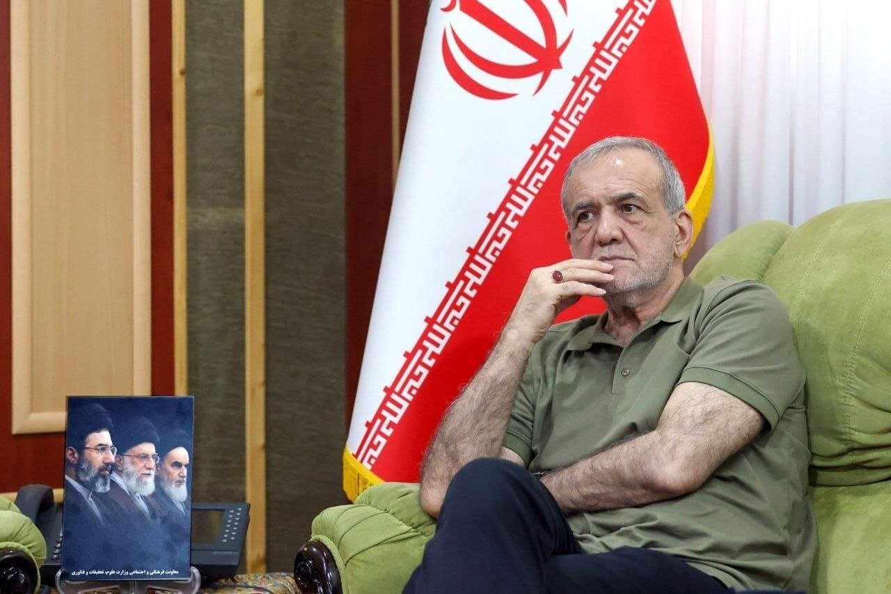 تاکید پزشکیان بر اصلاح الگوهای فرهنگی مصرف؛ ۱۰درصد صرفه‌جویی در انرژی یعنی حفظ ۹۰۰ هزار بشکه نفت در روز/ به اندازه ۳ میلیون تن گندم نان دورریز می‌شود