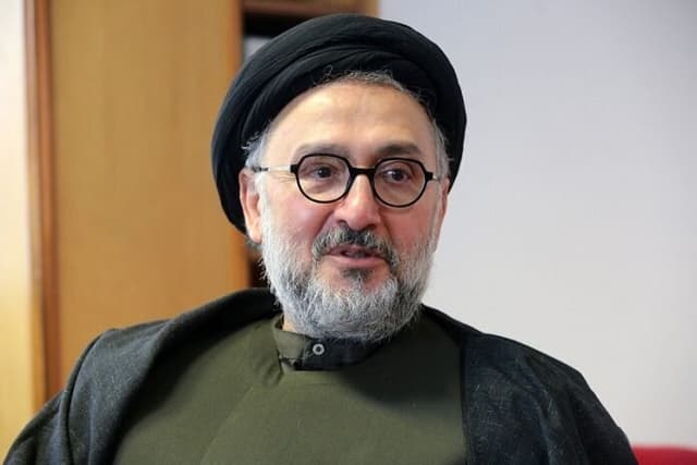 ابطحی: رهبری دیکتاتور نیست که او بگوید و بدنه کارشناسی تئوری او را  عملیاتی کنند