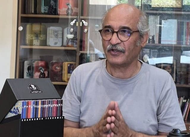 رونمایی از مجموعه ۲۰ جلدی «داستان‌های شاهنامه» در خانه هنرمندان ایران