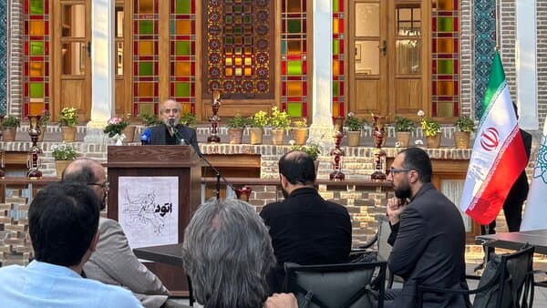 تقدیم نمایشگاهی به ماکان نصیری/ بیش از ۲۲۰ اتود حسن روح‌الامین به نمایش درآمد