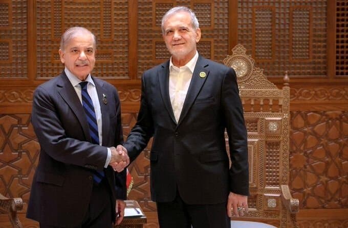 پزشکیان به شهباز شریف تبریک گفت