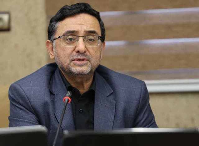 رئیس کرمی: در طول این جنگ اخیر هیچ خدمتی تعطیل نشد