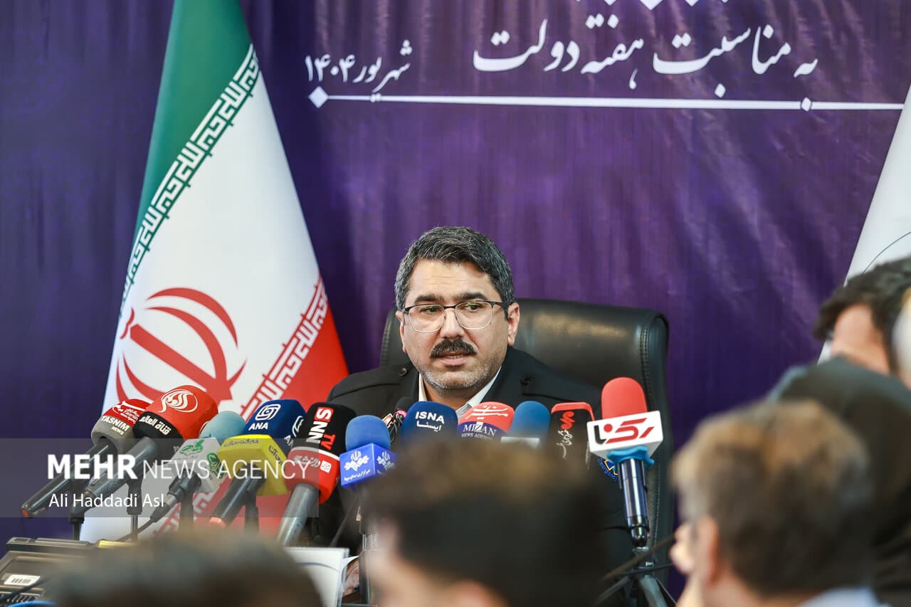 هوانیروز ارتش ۲ هواپیمای بال‌ثابت در اختیار کمیته امداد مراسم وداع قرا