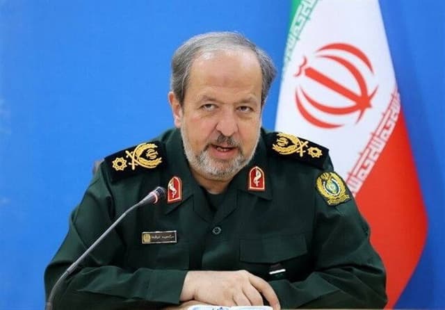 سردار ابن‌الرضا: برای بدرقه مردی که تا آخرین لحظه ایستاد، همه می‌آییم