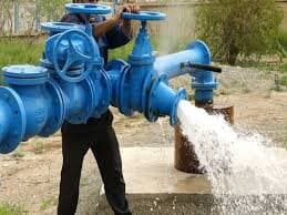 آخرین وضعیت تامین آب شرب مناطق آسیب‌دیده بندر جاسک در پی حمله آمریکا