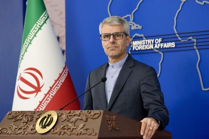 بقایی: همه تابع امر رهبری هستیم