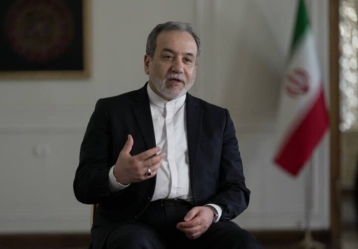 عراقچی: بازگشت به میدان جنگ با شگفتی‌های بسیار بیشتری همراه خواهد بود