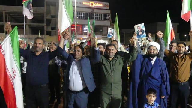 طنین غیرت در دروازه خلیج فارس؛ ۷۳ شب ایستادگی به پای عهد خونین