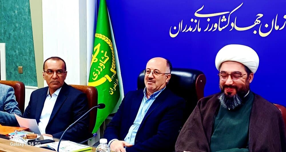 تأمین علوفه دام یکی از چالش‌های جدی مازندران/ احداث ۳ کارخانه داروهای گیاهی در مازندران