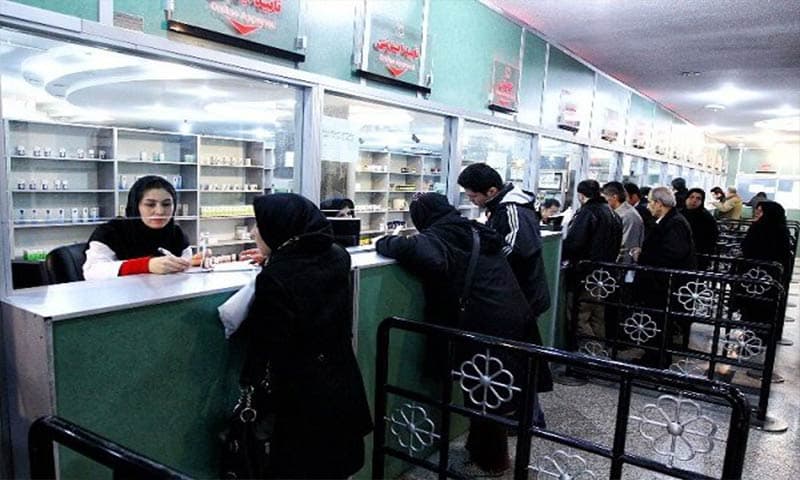 افزایش نگرانی بیماران از گرانی داروها / تبعات تاخیر در تخصیص ارز گریبانگیر مردم