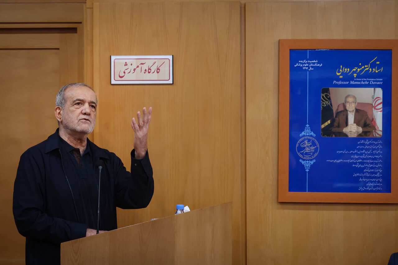 Pezeshkian: Iranian nation united in defense amid pressure and threats