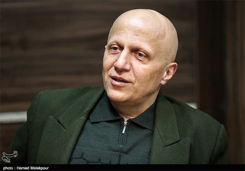 رزاق کریمی: اکبر عبدی حتی در جنگ 12روزه حاضر نشد فیلمبرداری را ترک کند
