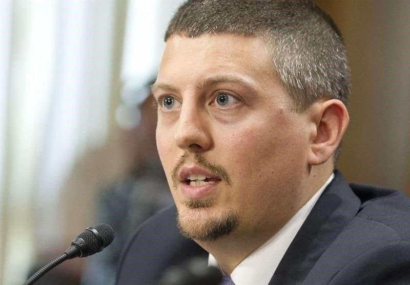 نسخه «معمار تحریم‌ها» برای واشنگتن؛ تغییر حکومت با بمباران ممکن نیست