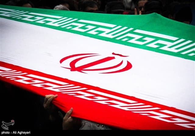 انتشار مجموعه 10 جلدی "تاریخ انقلاب اسلامی"