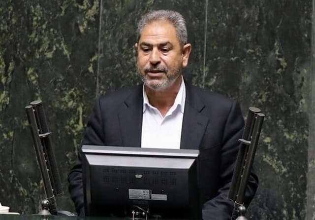آزادسازی سهام عدالت در دستور کار جدی دولت باشد