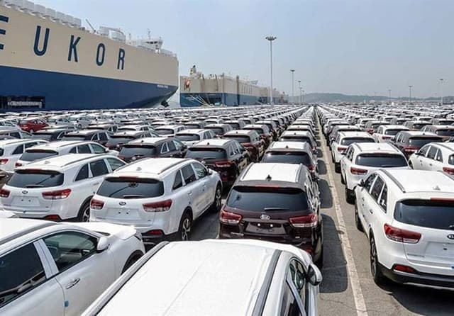 نیاز‌های ارزی خودروسازان بطور کامل تامین می شود