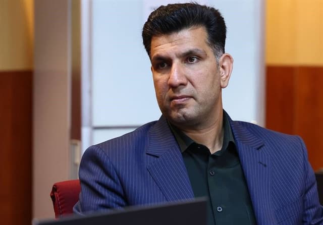 پاکدل: با یک مربی اهل کرواسی برای هدایت تیم ملی هندبال قرارداد بستیم