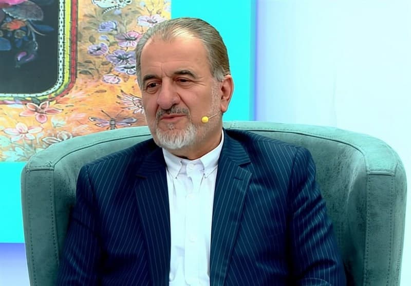 تریبون قاری کویتی، ابزار جنگ با هویت دینی شد