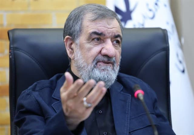آیت‌الله موحدی کرمانی انتصاب محسن رضایی را تبریک گفت