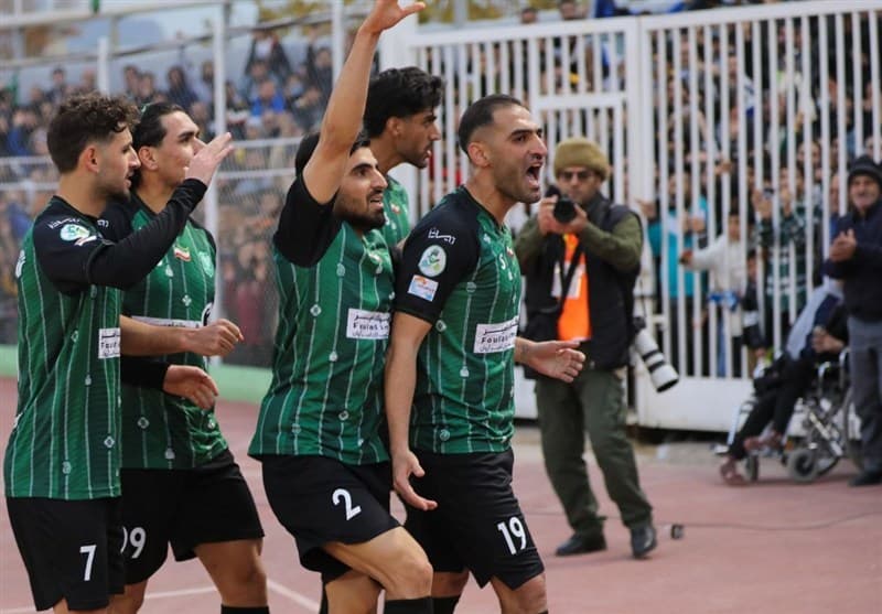 قنبری: فدراسیون باید به فکر قرارداد بازیکنان باشد