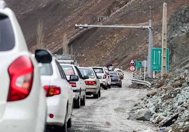ترافیک سنگین در جاده چالوس