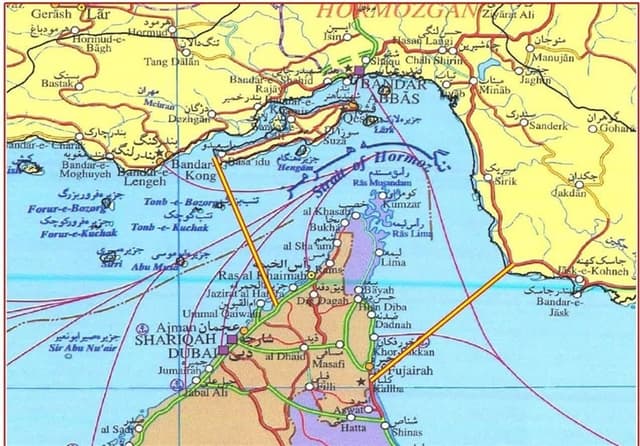 یک کشتی دیگر در تنگه هرمز مورد اصابت قرار گرفت