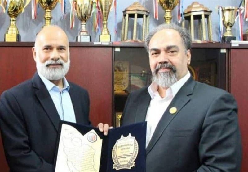 زاهدی: تعویق انتخابات تکواندو به خاطر جنگ نباید حقم را تضییع کند