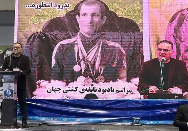 برگزاری مراسم بزرگداشت عبدالله موحد