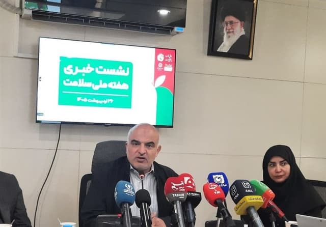 ربات "ایران یار" رونمایی شد
