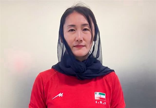 یک مربی خارجی دیگر بر روی نیکمت تیم والیبال زنان ایران