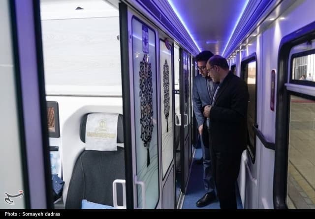 آمادگی راه‌آهن برای جابه‌جایی 110 هزار مسافر در ایام تشییع رهبر شهید