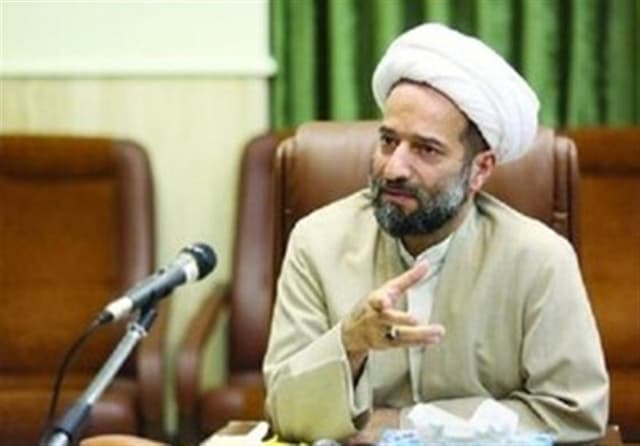 جامعه با صبر دوام نمی‌آورد؛ با عدالت تاب می‌آورد