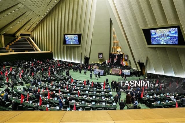 هشدار فراکسیون کارگری: پرداخت مستقیم، جایگزین حذف واسطه‌ها نیست
