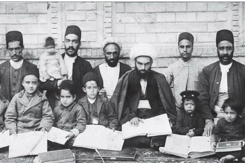 ادبیات مکتب‌خانه‌ای عصر قاجار؛ حافظه پنهان فرهنگ تربیتی ایران