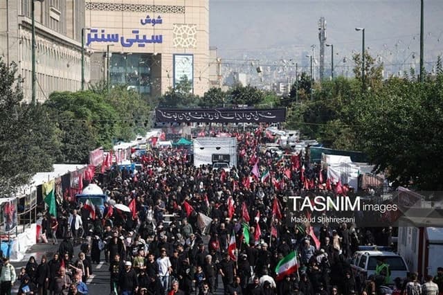 تاریخ سازی مردم تهران در پیاده روی «جاماندگان» اربعین